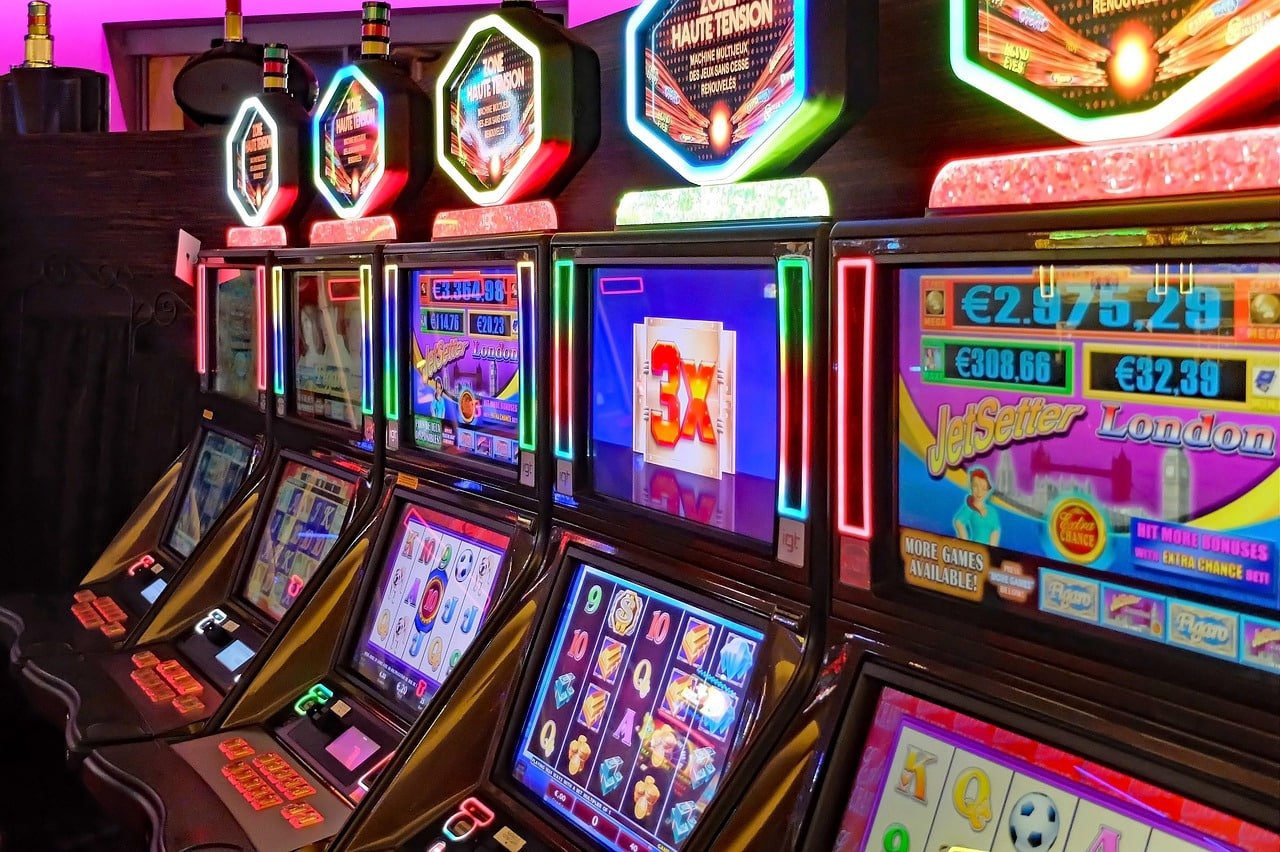 111sbet ပလက်ဖောင်း Myanmar Online Gaming All-in-One Sportsbook Live Casino Slots MMK